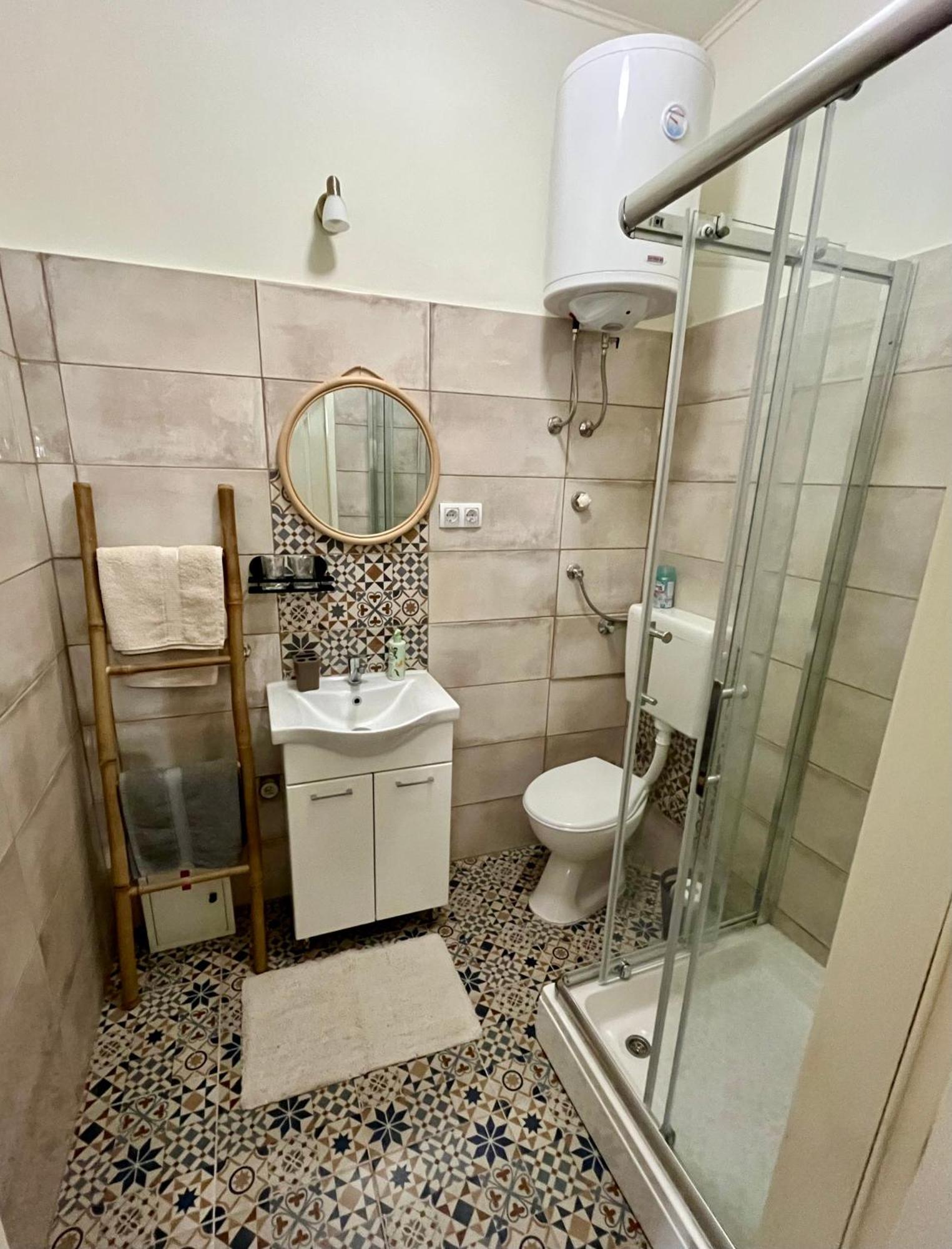 Old Tisa Apartment Senta المظهر الخارجي الصورة